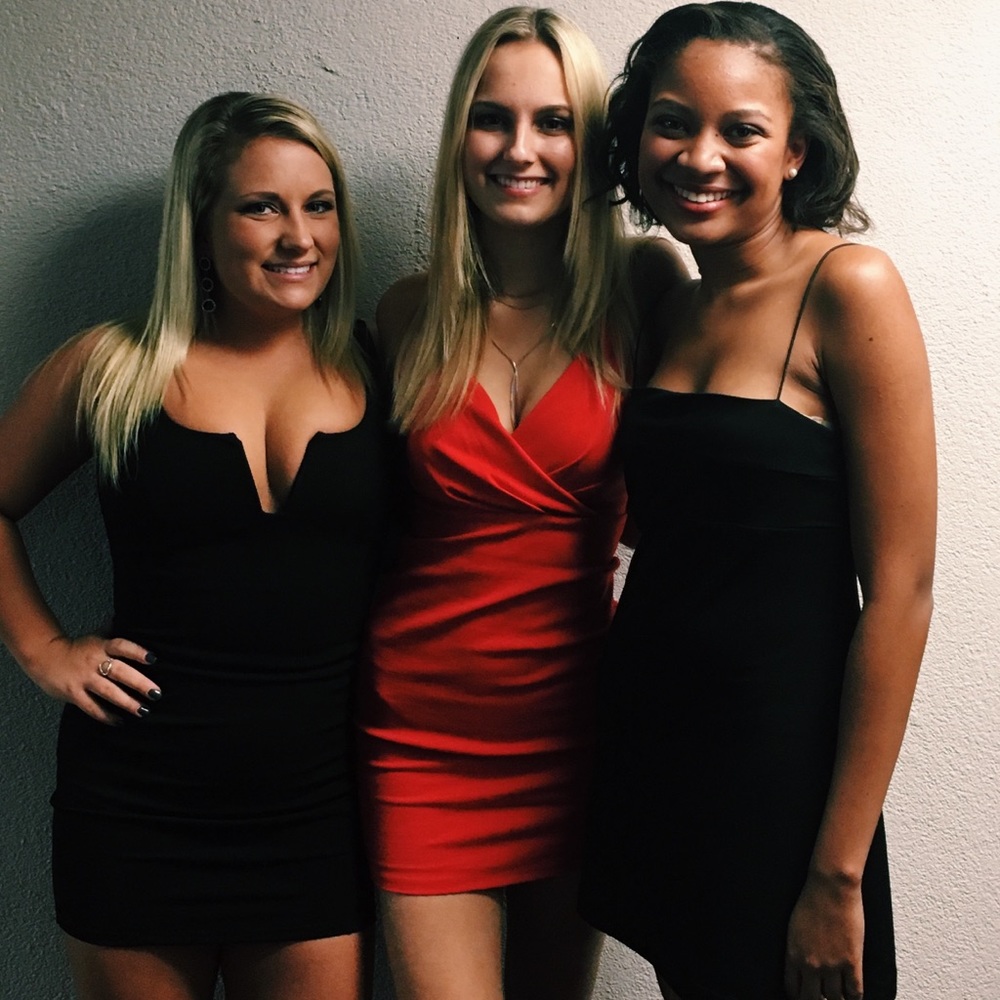 Red Lulus dress